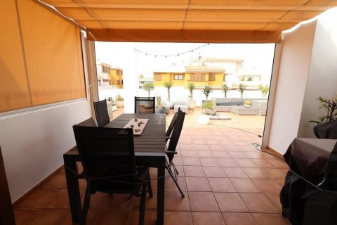 Penthouse for sale Torrevieja, Alicante, Spain 2 bedrooms, 70 sq.m. No. 130634 - photo 11