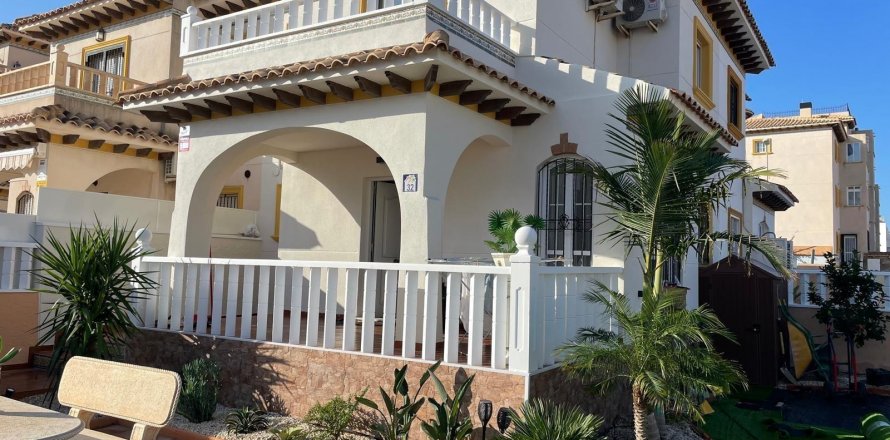 Bungalo La Zenia, Alicante, Spānijā 90 m2 Nr. 130632