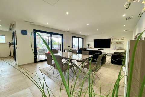 Villa à vendre Marratxinet (Marratxi), Mallorca, Espagne, 5 chambres, 362 m2 No. 128147 - photo 4