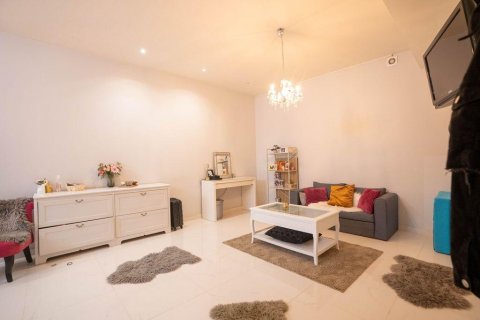 Dzīvoklis pārdošanā Villamartin, Alicante, Spānijā 5 istabas, 241 m2 Nr. 130597 - attēls 3