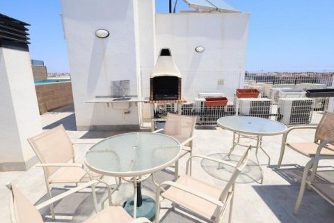 Apartment for sale San Pedro del Pinatar, Murcia, Spain 2 bedrooms, 72 sq.m. No. 130596 - photo 13