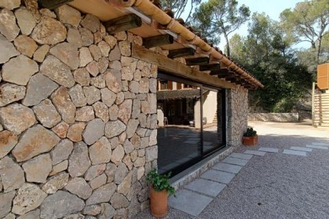 Villa zum Verkauf Calvia, Mallorca, Spanien 4 Schlafzimmer, 312 m2 Nr. 127071 - Foto 2