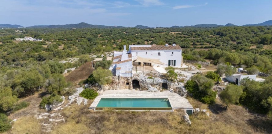 House Alaior, Menorca, Spain 7 bedrooms, 875 sq.m. No. 37003