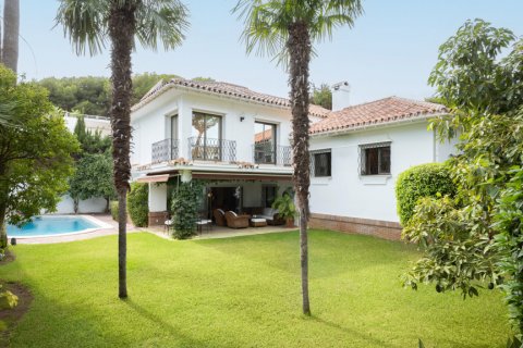 Продажа виллы в Марбелья, Малага, Испания 6 спален, 453.81м2 №121551 - фото 1