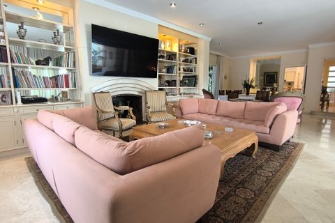 Продажа виллы в Марбелья, Малага, Испания 6 спален, 453.81м2 №121551 - фото 5