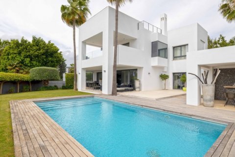 Villa for sale Marbella, Malaga, Spain 5 bedrooms, 582.26 sq.m. No. 121554 - photo 17