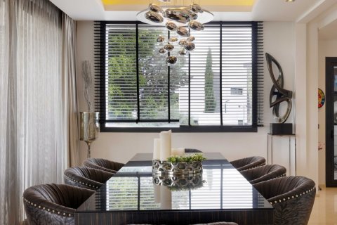 Villa for sale Marbella, Malaga, Spain 5 bedrooms, 582.26 sq.m. No. 121554 - photo 8
