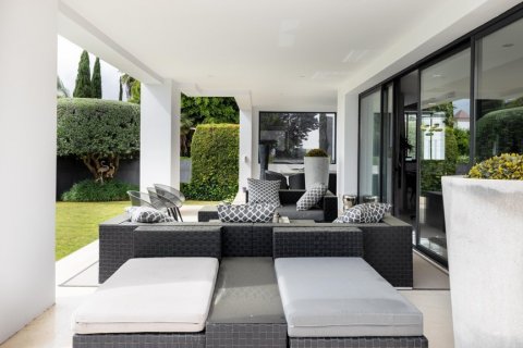 Villa for sale Marbella, Malaga, Spain 5 bedrooms, 582.26 sq.m. No. 121554 - photo 20