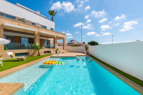Villa zum Verkauf Ciudad Quesada, Alicante, Spanien 4 Schlafzimmer, 244 m2 Nr. 127848 - Foto 8