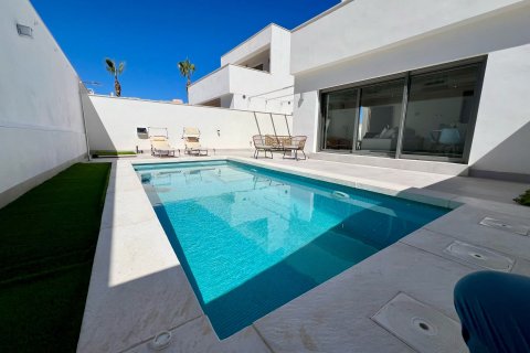 Villa in vendita a Orihuela, Alicante, Spagna 3 camere da letto, 117 mq. N° 127845 - foto 15