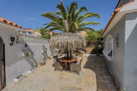 Villa en venta Calpe, Alicante, España 3 dormitorios, 132 m2 No. 128914 - foto 17