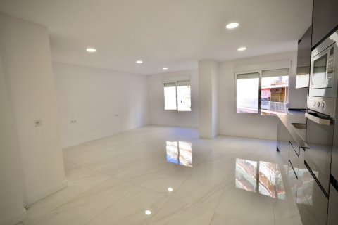 Dzīvoklis pārdošanā Torrevieja, Alicante, Spānijā 3 istabas, 104 m2 Nr. 128918 - attēls 5