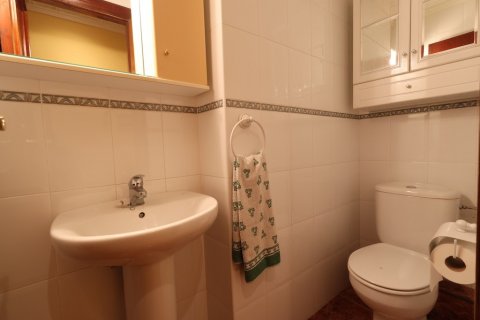 Dzīvoklis pārdošanā Torrevieja, Alicante, Spānijā 3 istabas, 89 m2 Nr. 128915 - attēls 12