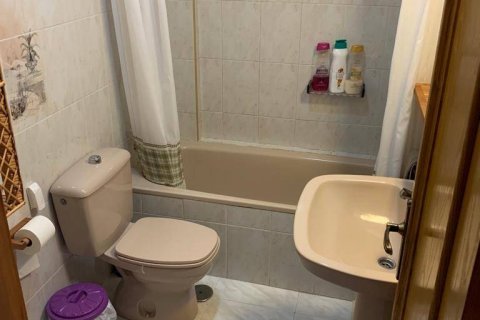Townhouse for sale Torre de la Horadada, Alicante, Spain 4 bedrooms, 130 sq.m. No. 125836 - photo 6