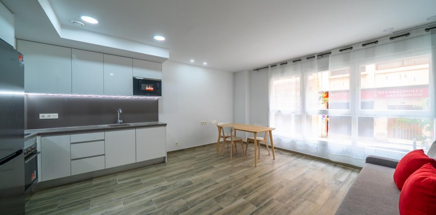 Apartment Alicante, Spain 2 bedrooms, 90 sq.m. No. 127355