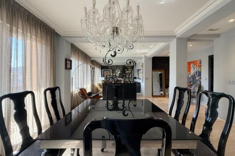 Apartment for rent Alicante, Spain 1 bedroom, 234 sq.m. No. 127360 - photo 17