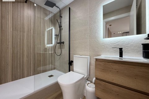 Appartamento in vendita Alicante, Spagna 3 camere da letto, 130 mq. N° 127359 - foto 16