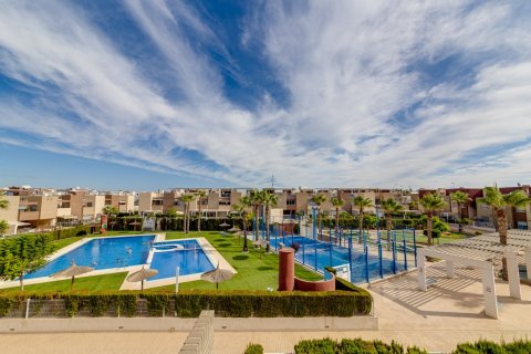 Rindu māja pārdošanā Torrevieja, Alicante, Spānijā 3 istabas, 75 m2 Nr. 129652 - attēls 1