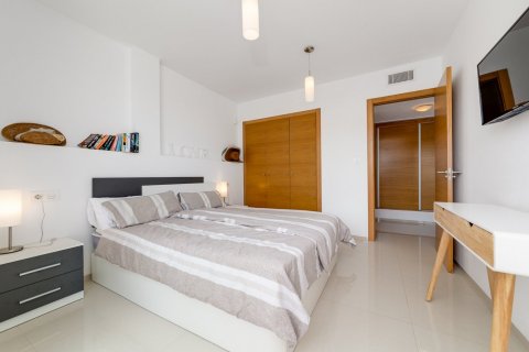 Rindu māja pārdošanā Torrevieja, Alicante, Spānijā 3 istabas, 75 m2 Nr. 129652 - attēls 17