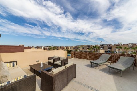 Rindu māja pārdošanā Torrevieja, Alicante, Spānijā 3 istabas, 75 m2 Nr. 129652 - attēls 26
