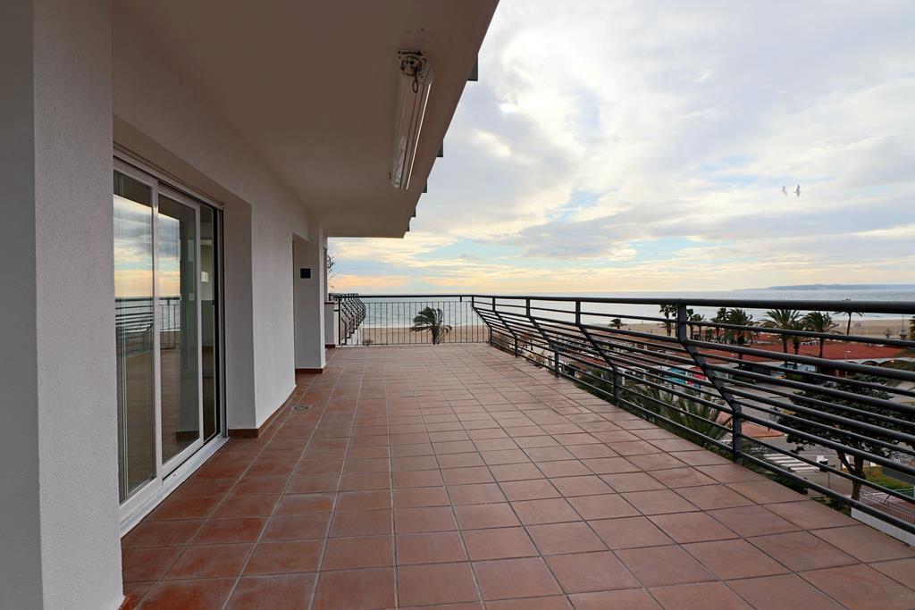 Apartment à Empuriabrava, Girona, Espagne 2 chambres,  No. 130381