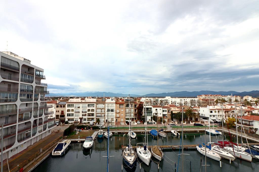 Apartment à Empuriabrava, Girona, Espagne 2 chambres,  No. 130381