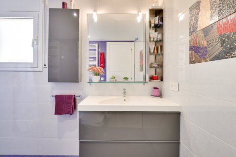 House for sale Lloret de Mar, Girona, Spain 4 bedrooms, 224 sq.m. No. 130377 - photo 17