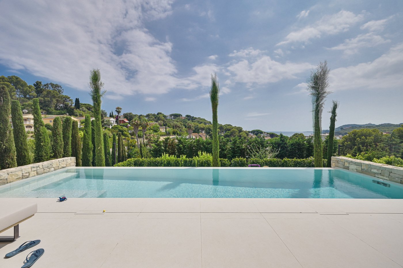 Hus i Lloret de Mar, Girona, Spanien 4 sovrum, 500 kvm. Nr. 130376