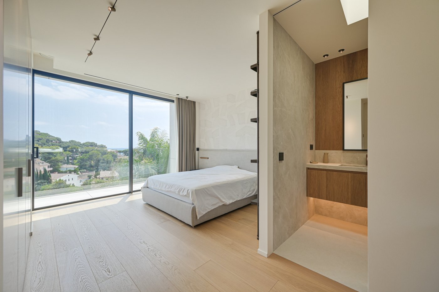 Hus i Lloret de Mar, Girona, Spanien 4 sovrum, 500 kvm. Nr. 130376