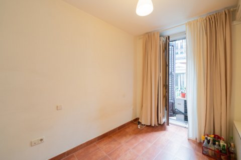 Продажа квартиры в Мадрид, Испания 2 спальни, 71м2 №122407 - фото 17