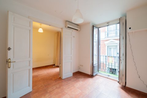Продажа квартиры в Мадрид, Испания 2 спальни, 71м2 №122407 - фото 8