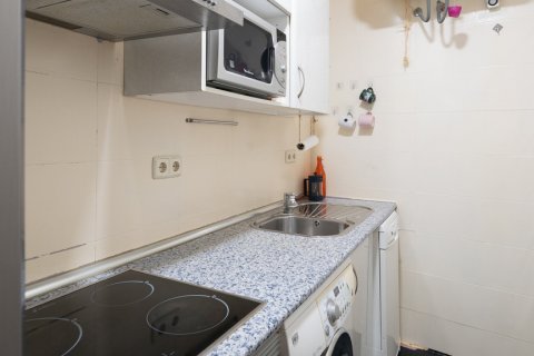 Продажа квартиры в Мадрид, Испания 2 спальни, 71м2 №122407 - фото 26
