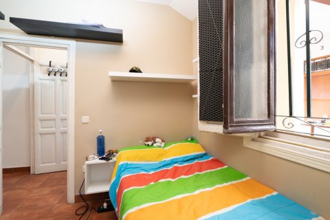 Продажа квартиры в Мадрид, Испания 2 спальни, 71м2 №122407 - фото 29