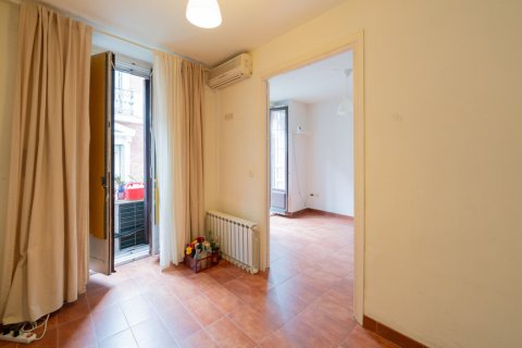 Продажа квартиры в Мадрид, Испания 2 спальни, 71м2 №122407 - фото 15