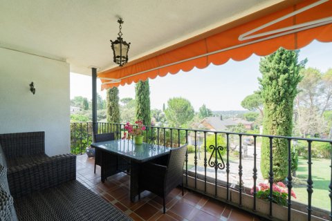 Villa till salu Santo Domingo, Madrid, Spanien 6 sovrum, 592 kvm. Nr. 122410 - foto 23