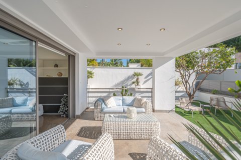 Villa zum Verkauf Marbella, Malaga, Spanien 4 Schlafzimmer, 420 m2 Nr. 122408 - Foto 6
