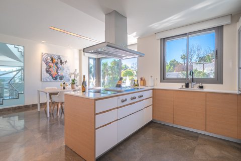 Villa zum Verkauf Marbella, Malaga, Spanien 4 Schlafzimmer, 420 m2 Nr. 122408 - Foto 22