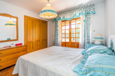 Продажа виллы в Бекерриль-де-ла-Сьерра, Мадрид, Испания 8 спален, 516м2 №122409 - фото 17
