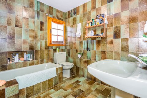 Продажа виллы в Бекерриль-де-ла-Сьерра, Мадрид, Испания 8 спален, 516м2 №122409 - фото 14