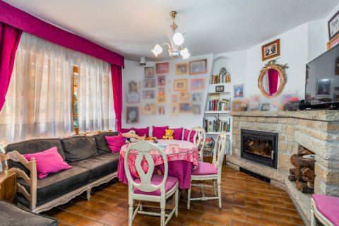 Продажа виллы в Бекерриль-де-ла-Сьерра, Мадрид, Испания 8 спален, 516м2 №122409 - фото 28