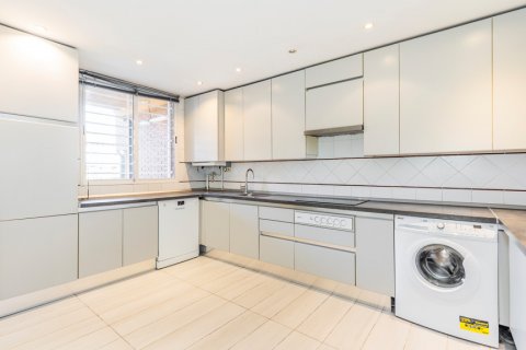 Продажа дома в Мадрид, Испания 5 спален, 427м2 №122411 - фото 24