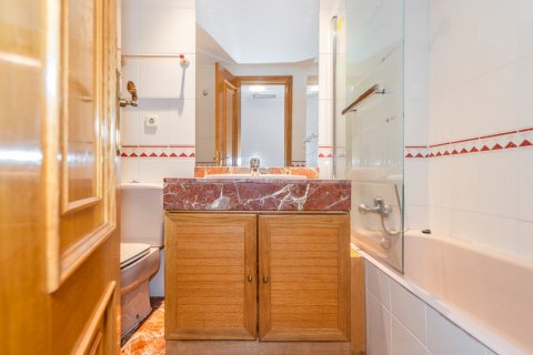 Продажа дома в Мадрид, Испания 5 спален, 427м2 №122411 - фото 9