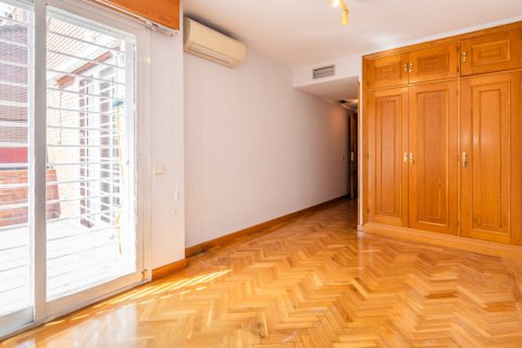 Продажа дома в Мадрид, Испания 5 спален, 427м2 №122411 - фото 7