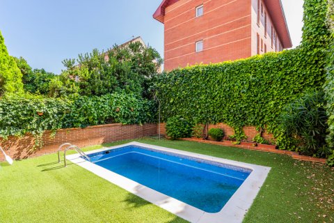 Продажа дома в Мадрид, Испания 5 спален, 427м2 №122411 - фото 30