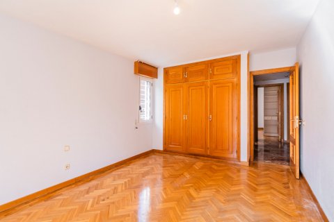 Продажа дома в Мадрид, Испания 5 спален, 427м2 №122411 - фото 11