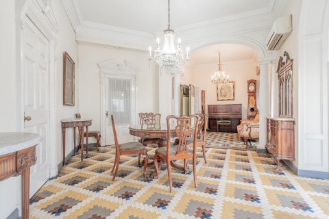 Продажа квартиры в Валенсия, Испания 4 спальни, 174м2 №120499 - фото 16
