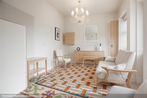 Продажа квартиры в Валенсия, Испания 4 спальни, 174м2 №120499 - фото 1