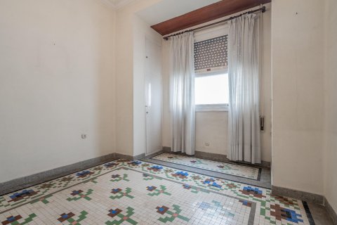 Продажа квартиры в Валенсия, Испания 4 спальни, 174м2 №120499 - фото 28
