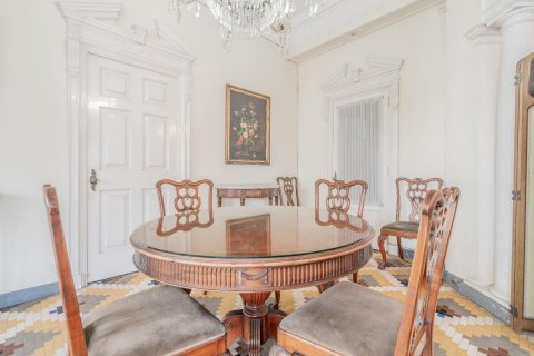 Продажа квартиры в Валенсия, Испания 4 спальни, 174м2 №120499 - фото 11