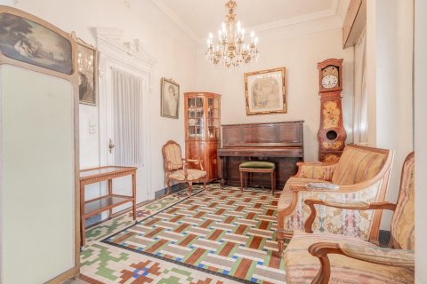 Продажа квартиры в Валенсия, Испания 4 спальни, 174м2 №120499 - фото 3